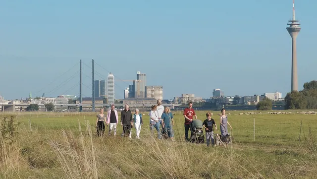 Gruppe am Rhein